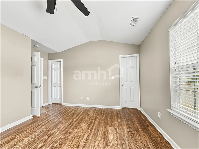 205 N Fuquay Springs Ave — Photo 10