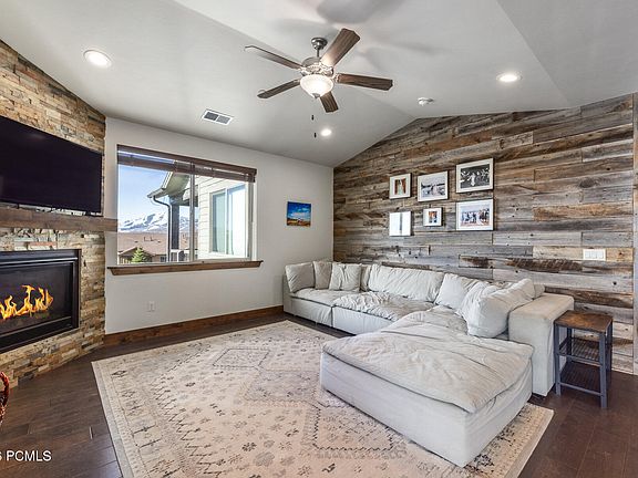 4th image of 1195 W Black Rock Trl #37-I
