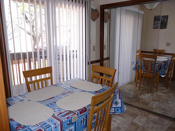 5th image of 16 Carll Ave APT 3