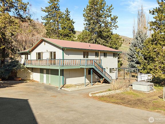 2nd image of 4195 Squilchuck Road