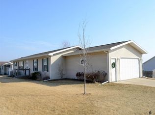 1451 Evergreen Dr, Baraboo, WI 53913