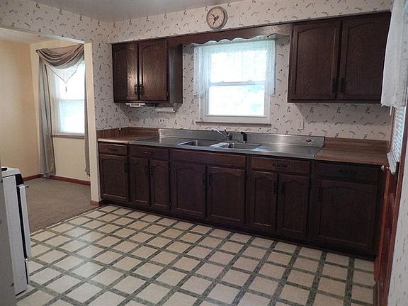 4th image of 2468 Pinwood Ln