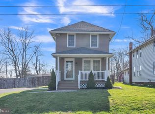 1425 Old York Rd, Warminster, PA 18974