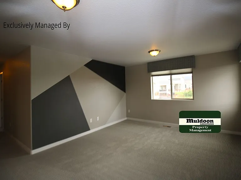 2322 Pelican Bay Dr — Photo 11