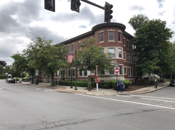 514 Harvard St #B2, Brookline, MA 02446