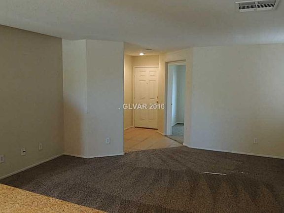 4th image of 5648 Park City Ave