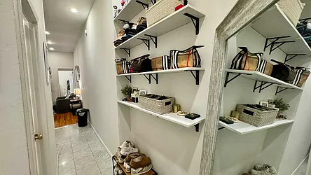 Rented by HOLTON REAL ESTATE INC.