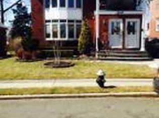 20 Dorothea Pl, Staten Island, NY 10306