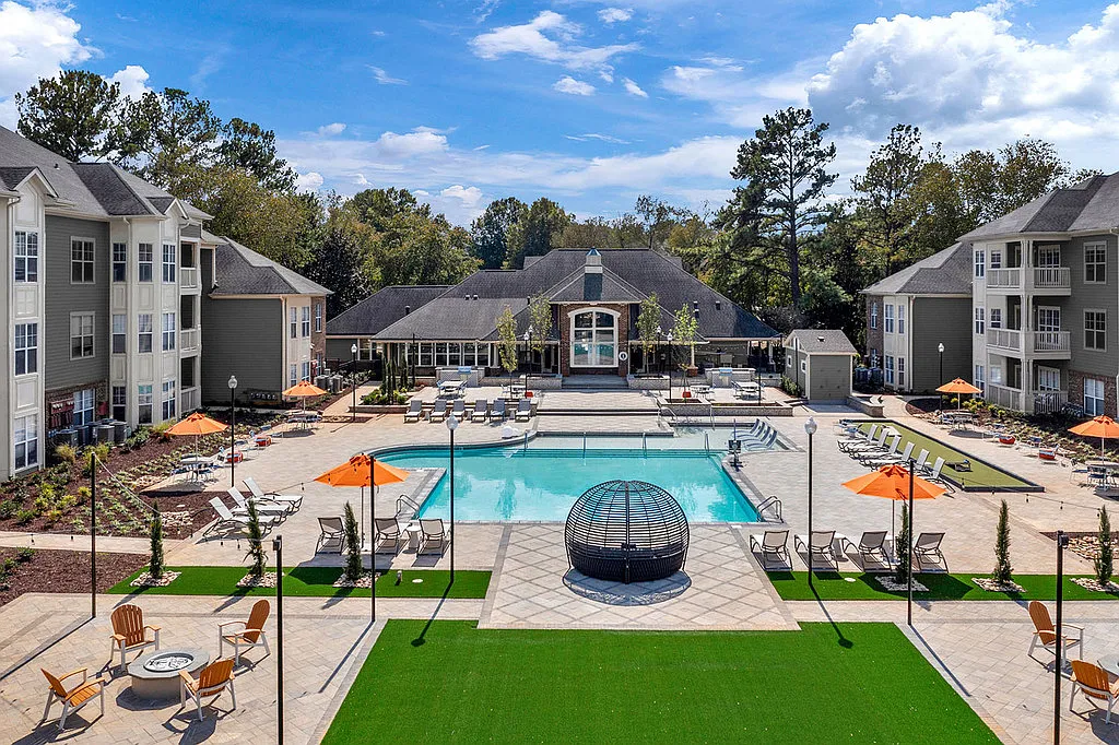 Legacy Ballantyne Apartments — Photo 4