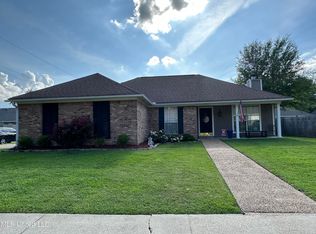 578 Acorn Ln, Brandon, MS 39047