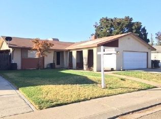 2428 Meadow Rue Dr, Modesto, CA 95355
