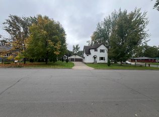 1180 Oak St, Baldwin, WI 54002