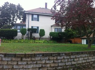 583 Metropolitan Ave, Hyde Park, MA 02136
