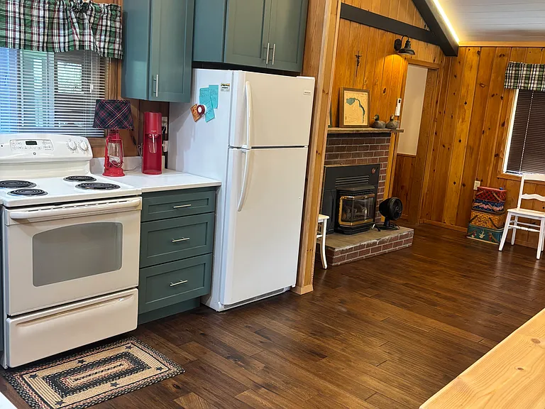 21441 N Cochran Ln — Photo 26