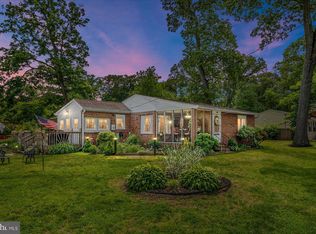 548 Sunset Knoll Rd, Pasadena, MD 21122