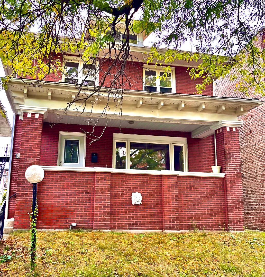 8019 S Sangamon St photo 1