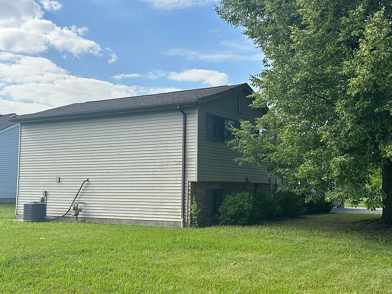 4472 Ramsdell Dr — Photo 3