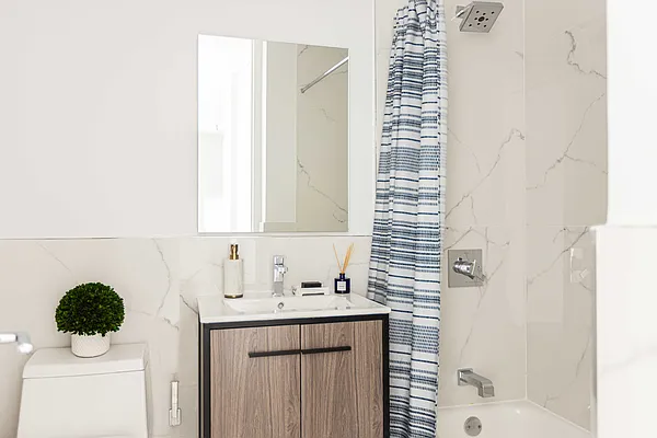 Rented by Douglas Elliman | media 19