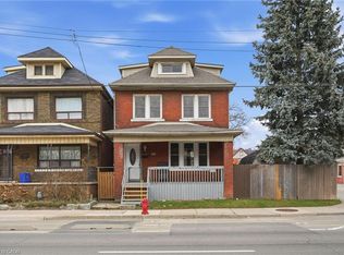 570 Cannon St E, Hamilton, ON