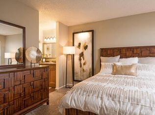 3432 Imperator Ln UNIT 202, Louisville, KY 40245