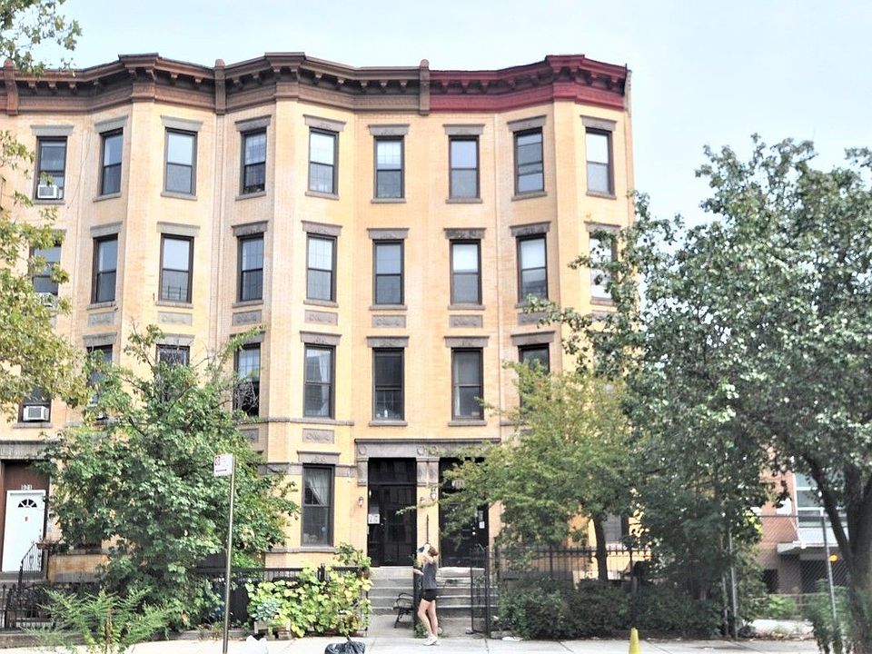 1st image of 623 Park Pl APT 3