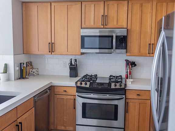 4th image of 1705 Gaylord St APT 306