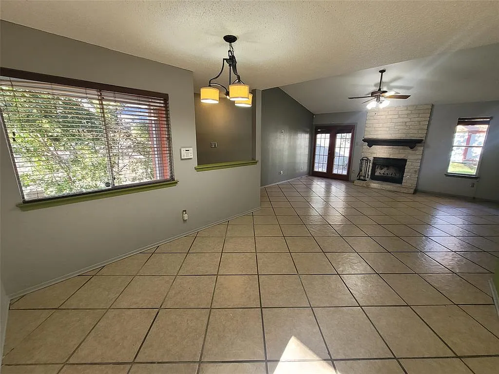~Mountain Laurel Drive 501 -- Mandy - 1 — Photo 4