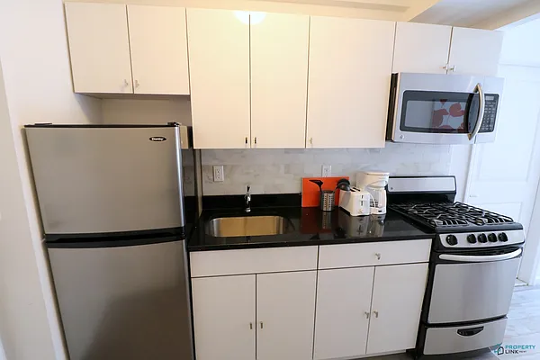 Rented by Property Link Mgmt, LLC | media 43