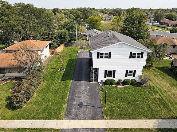 2nd image of 16837 Haven Ave