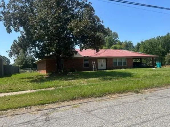 416 Abdalla Blvd, Opelousas, LA 70570