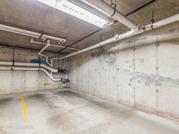 3rd image of 3010 Arbor Ln APT 203
