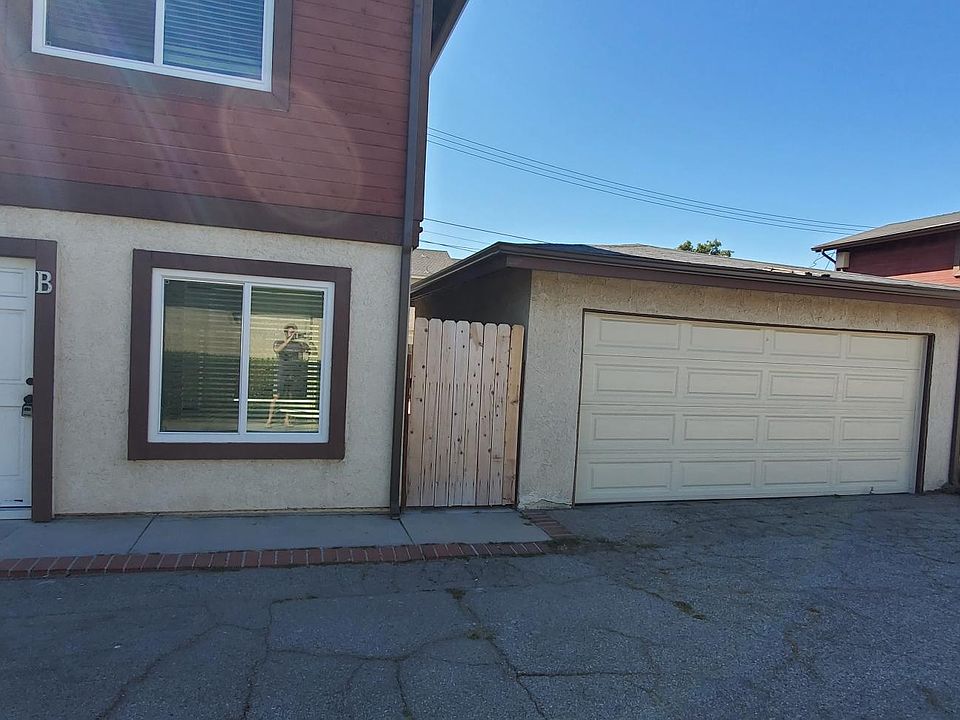 1st image of 2477 Orange Ave #B