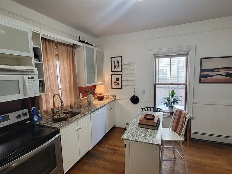 22 Hingham St #U1 — Photo 6