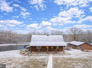 325 Saddlebred Dr, Hedgesville, WV 25427