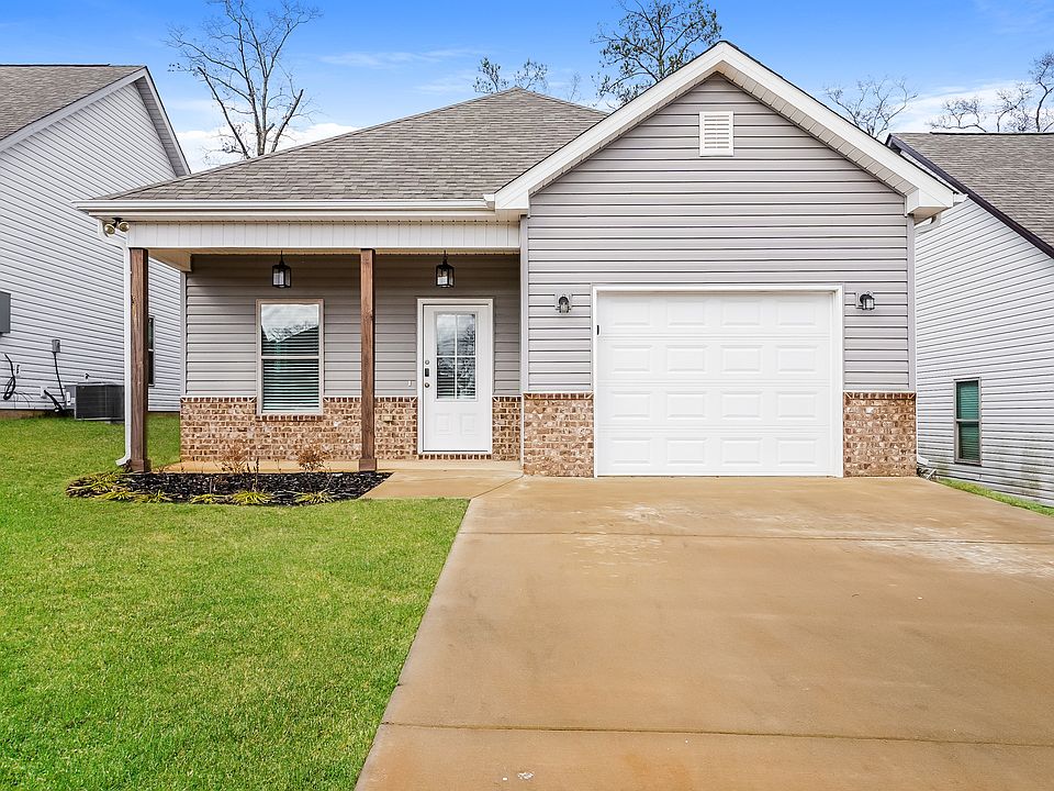 1st image of 173 Park Dr N
