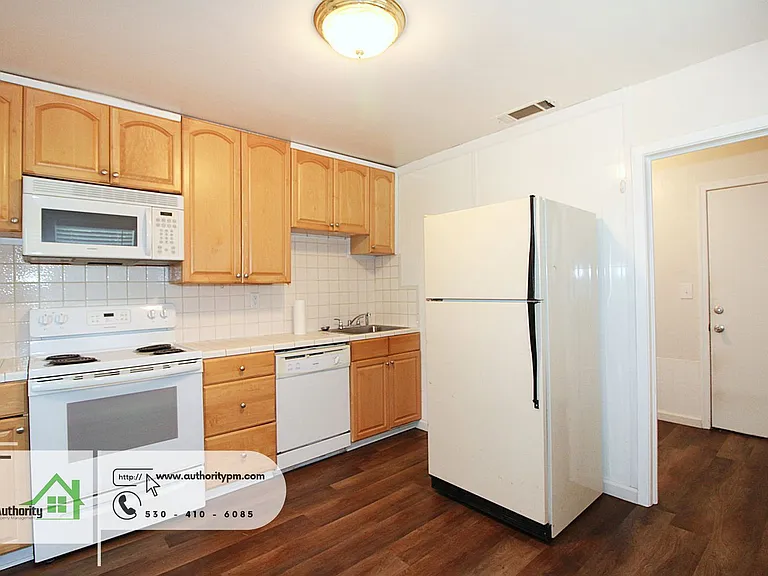 3010 Church St — Photo 7
