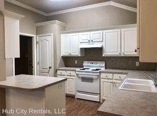 9706 Avenue V, Lubbock, TX 79423