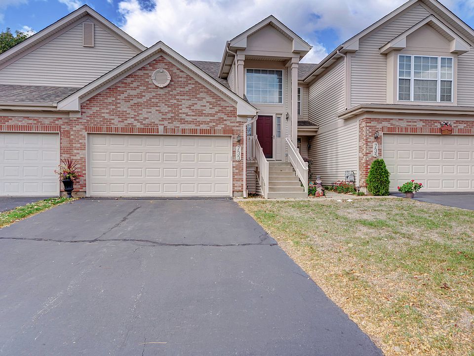 1st image of 733 Stuarts Dr