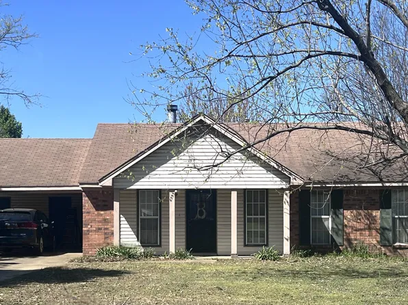6555 Jamestown Dr, Horn Lake, MS 38637