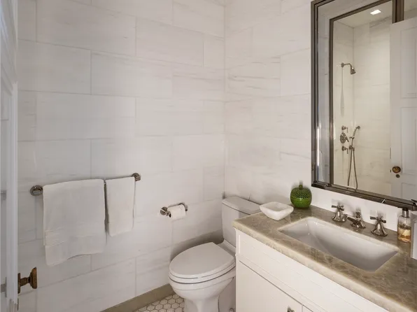 55 Central Park West image 20 of 22