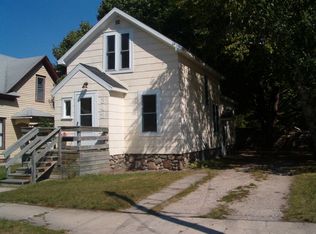 342 N Bailey St, Cheboygan, MI 49721