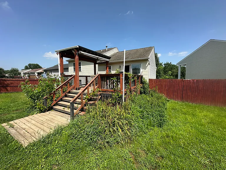 1760 Transparent Ct — Photo 6