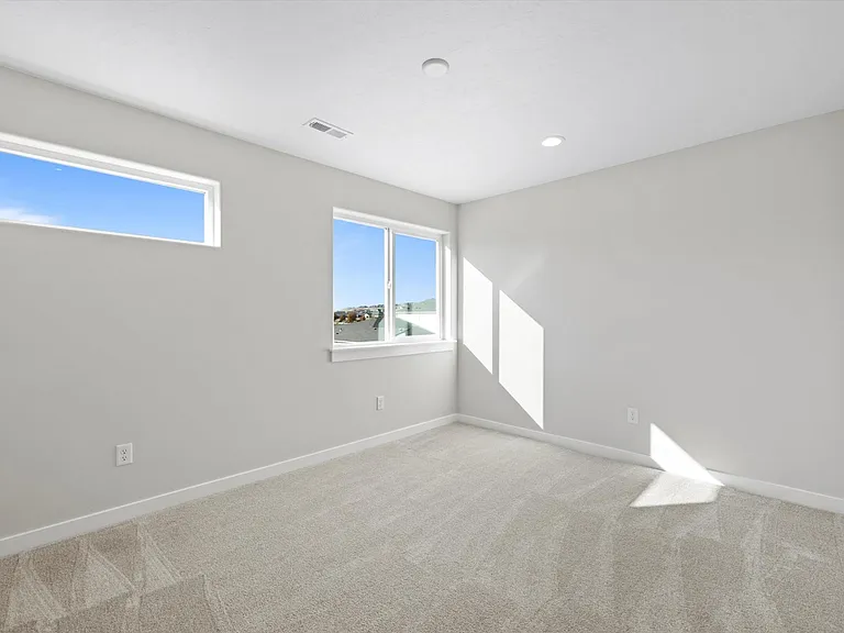 3325 S Nelson St — Photo 12