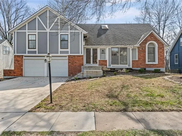 12725 W 116th St, Overland Park, KS 66210