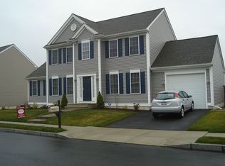 47 Lauren Dr, New Bedford, MA 02745