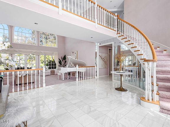 4th image of 5467 Wellesley Dr
