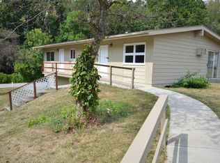 814 S Jenkins Blvd #B, Akron, OH 44306