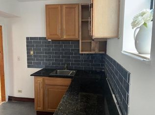 4922 N Kedzie Ave APT 2W, Chicago, IL 60625