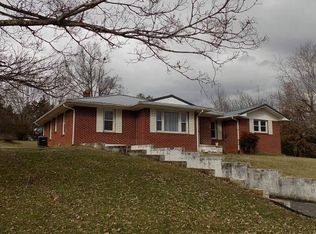 357 Carters Valley Loop, Rogersville, TN 37857