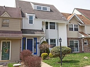 5154 Cherryvale Dr, Pittsburgh, PA 15236